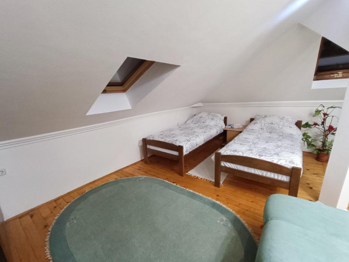 Apartman Ferhadija Saraj SJJ Exterior foto